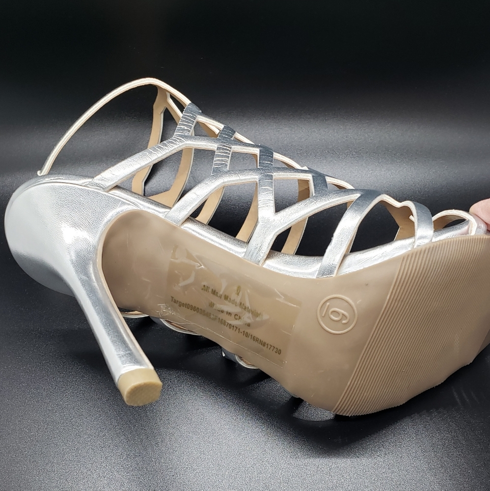 Mossimo Heels Silver - Picture 7 of 8